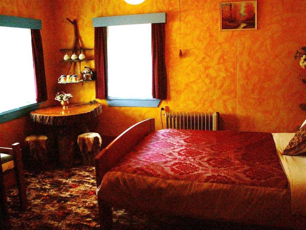 Little Paradise Lodge Creighton Ruang foto